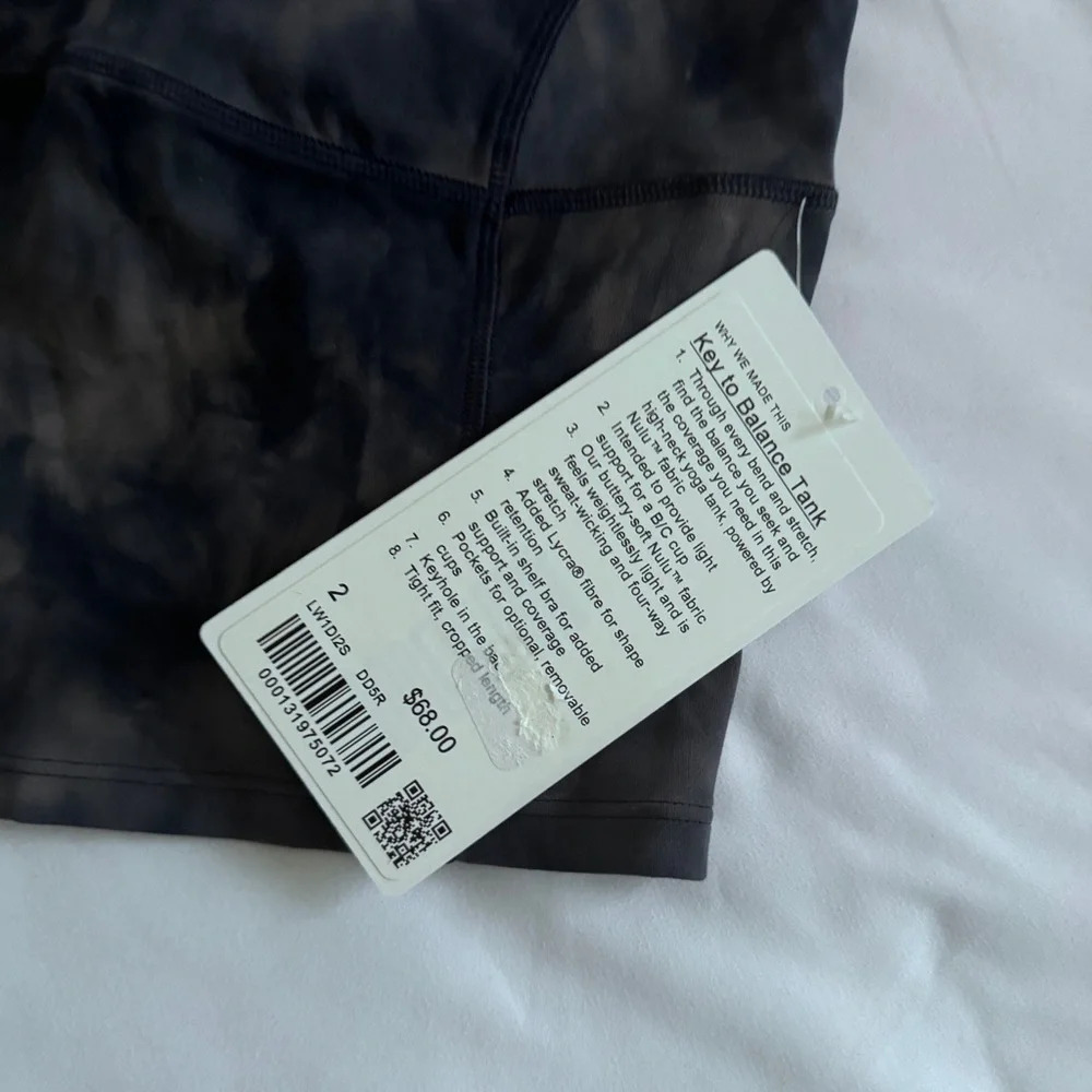 99 ๐๐ค Lululemon Key to Balance Tank - Diamond Dye Lunar Rock True Navy - Picture 4 of 12